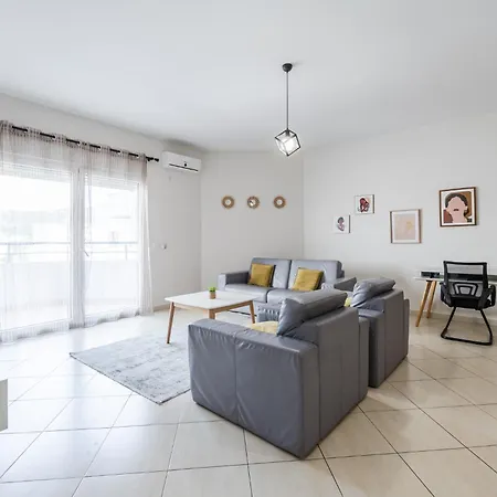 Appartement Conad By *